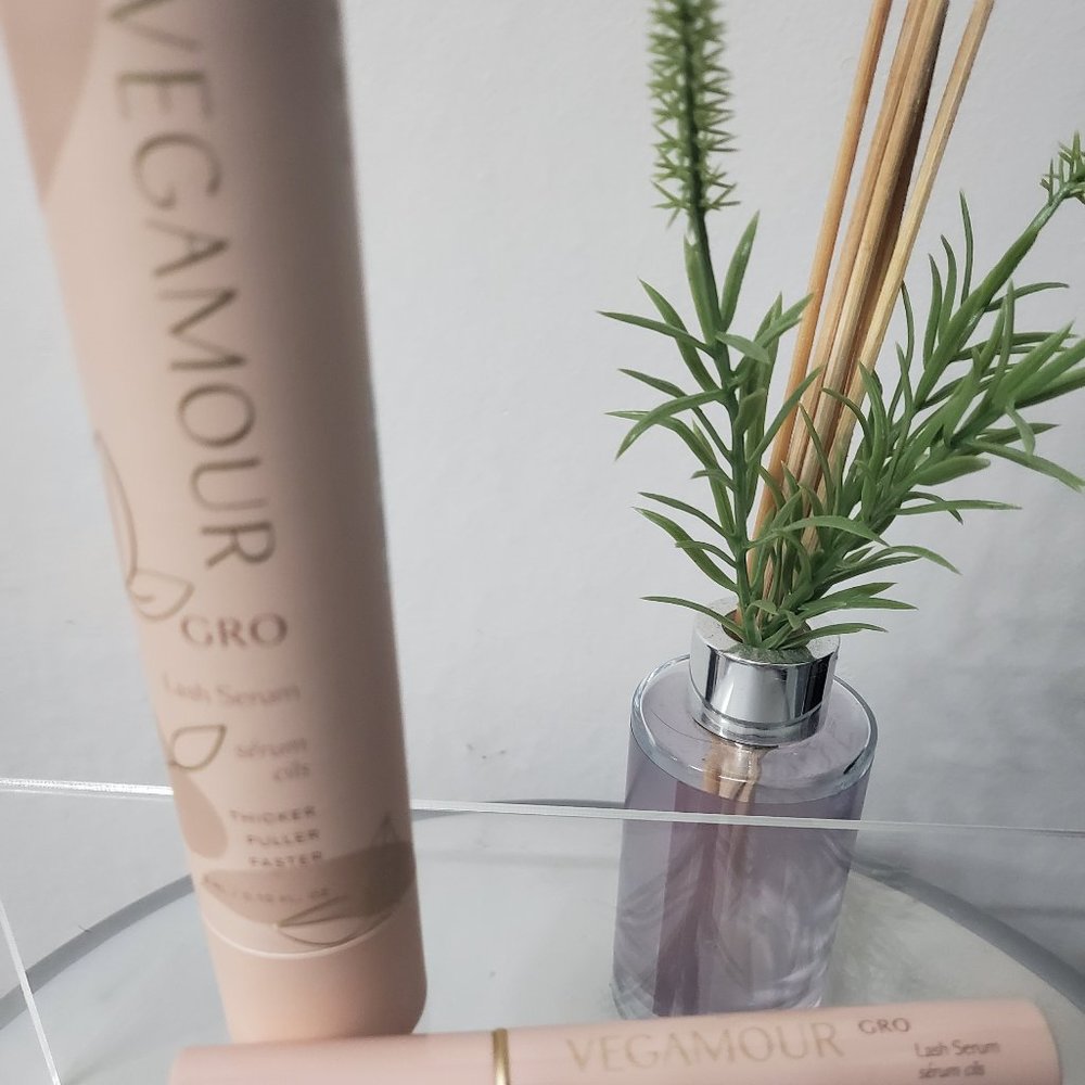 Vegamour Gro Lash Serum - NEW in BOX
